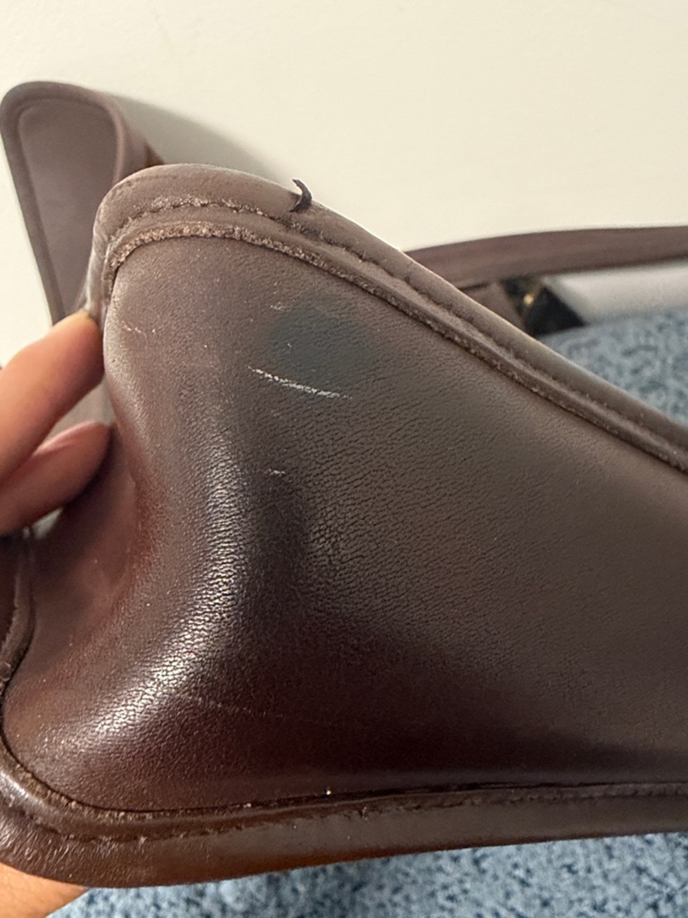 Coach Dark Brown Leather Messenger Bag with Gold Hardware vintage - Picture 8 of 15